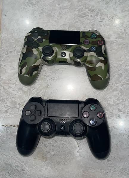 Playstation 4 Slim (2 playstation controllers) 3