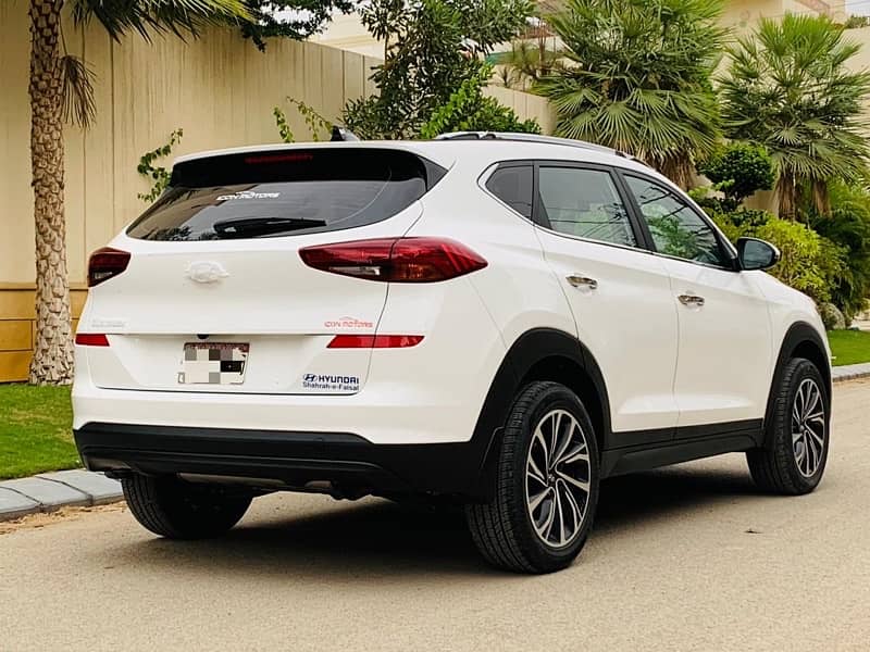 Hyundai Tucson fwd 2023 4