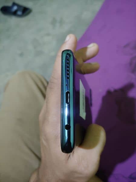 Motorola One 5G 1