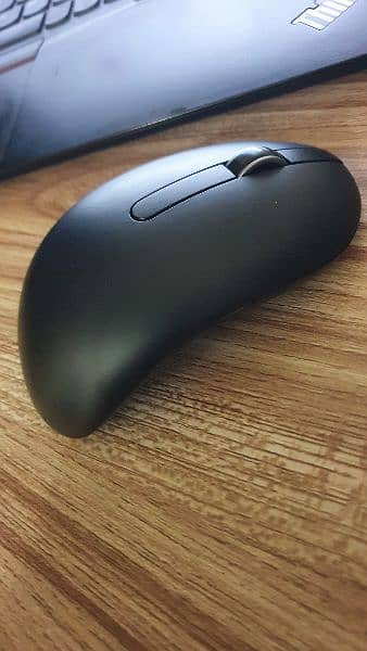 Dell original mouse multi device : model  WM 527 2