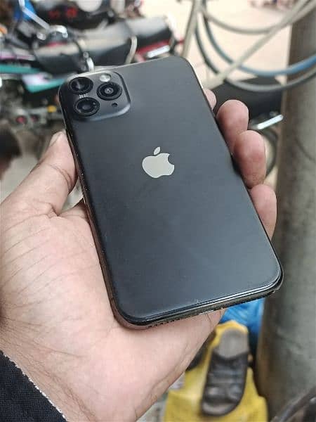 iphone x 64gb  look 11 pro 1