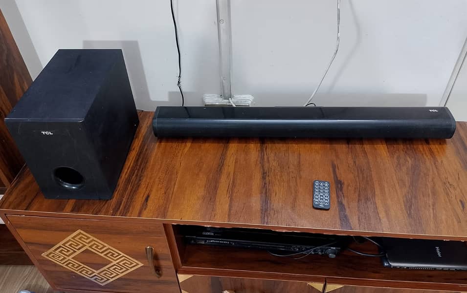 TCL soundbar 0