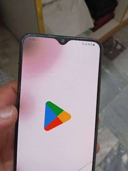 Samsung Galaxy a20 glase brake hai frant pe bara Sara dot hai 4