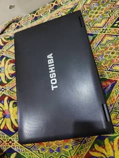 toshiba core i 5 laptop,8 ram 512 storage,