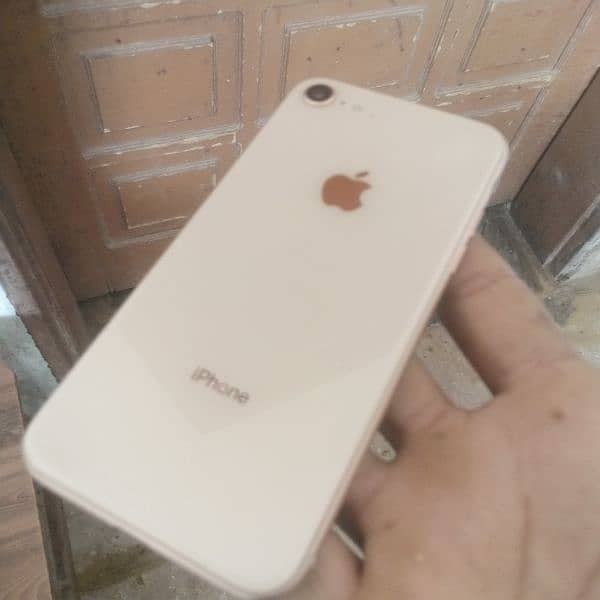 iPhone 8 non PTA 64GB 5