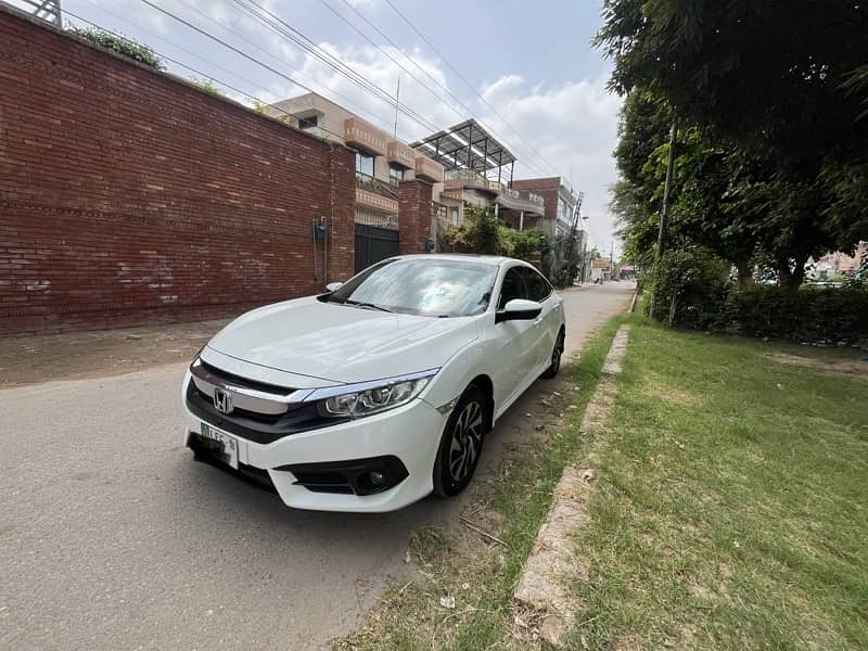 Honda Civic Oriel 2018 1