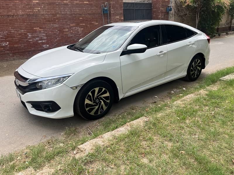 Honda Civic Oriel 2018 3