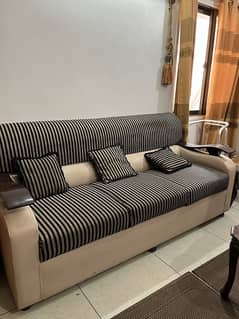 7 seater sofa set for sell urgent!!