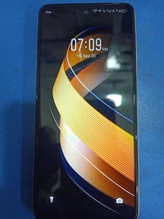 Infinix smart 8 for sell in 10 by 10 condition 0