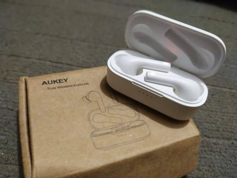 AUKEY True Wireless Earbuds 3