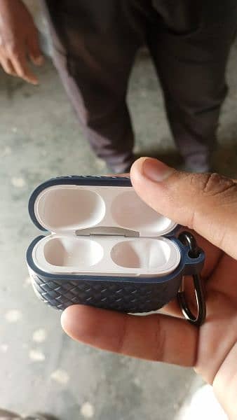 Air pods pro Apple WhatsApp /03093052219 1