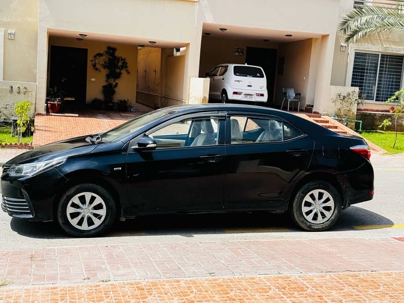 Corolla GLI 2017/2018 NEW SHAPE AUTOMATIC LOW MILEAGE MINOR TOUCHUPS 6