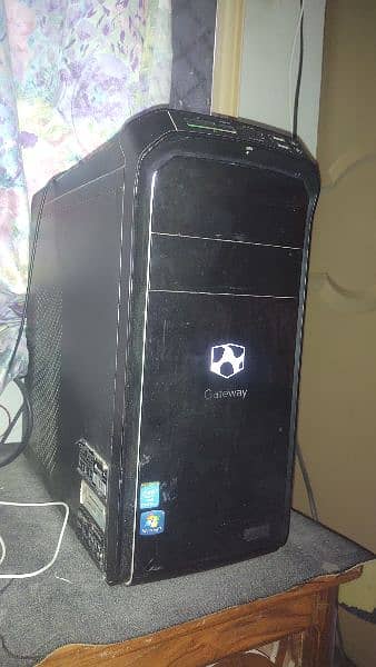 budget gaming pc lightning case 5