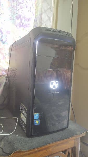 budget gaming pc lightning case 6