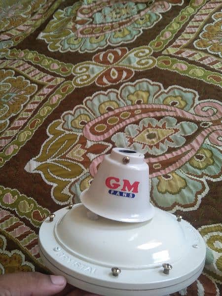 GM fan new ceiling fan 10/10 condition number 03259878198 1