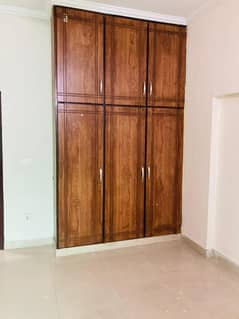 10 marla upper portion for rent like new 0