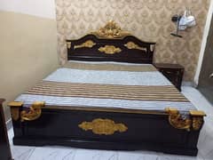 Bed Available for Sale 0