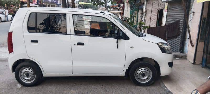 Suzuki Wagon R 2021 1