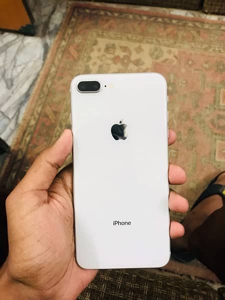 IPHONE 8 plus 3