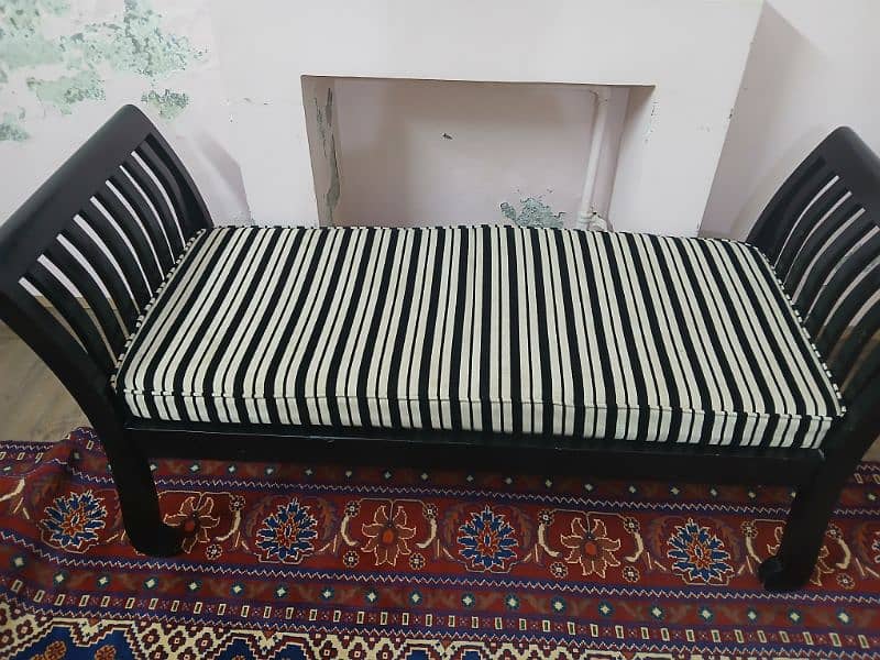 New modern sofa on sale price 3