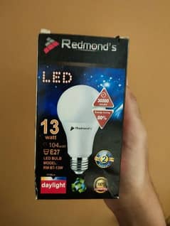 LED bulb e27