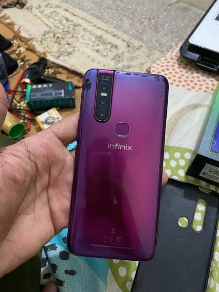 infinix s5 pro 6/128 1