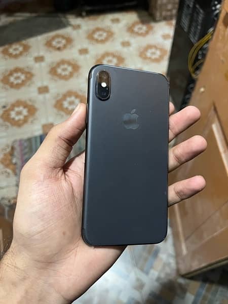 iphone x 64gb pta approved ( all okay ) 1