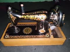 I'm selling sewing machine. .