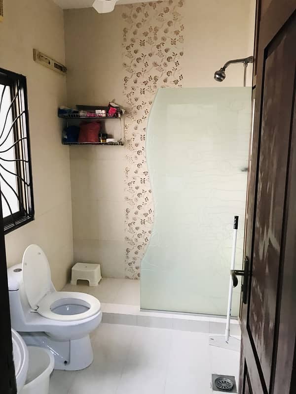 1 Kanal Upper Portion Available For Rent 3