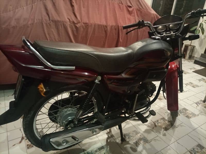 Honda pridor 100 4