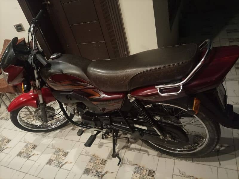 Honda pridor 100 8