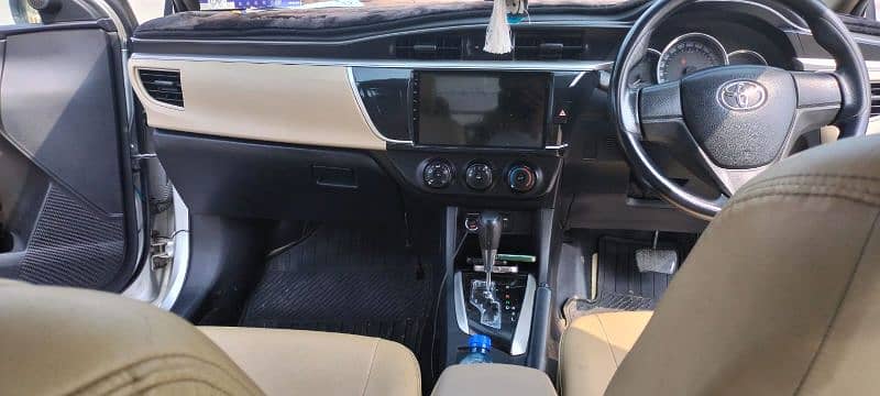 Toyota Corolla Altis 1.6 Automatic 2016 15