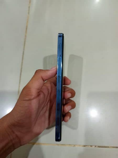 Infinix Hot 40i 2