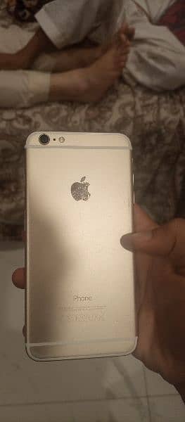 iphone 6splus 10/9 condition 4