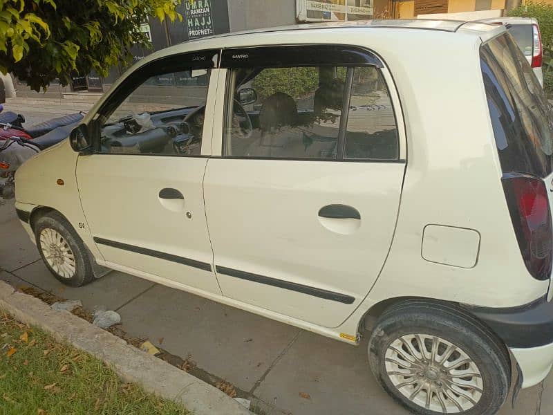 Hyundai Santro 2007 B2B genuine paint 9