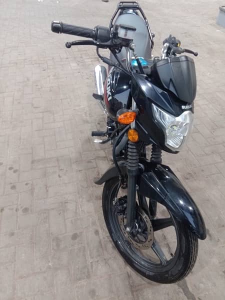 Want to sell urgently my suzuki gr 150cc 3