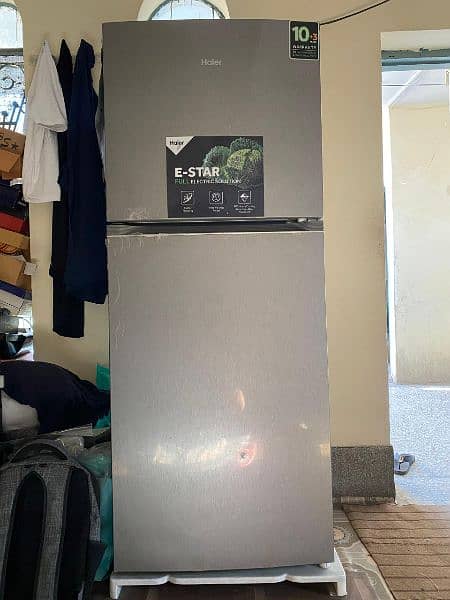 Refrigerator haier hrf-398 0