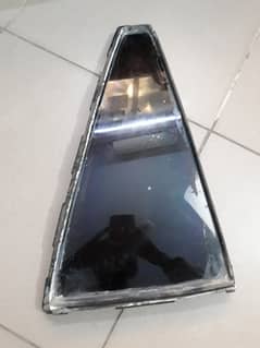 Suzuki Mehran Quarter glass right side