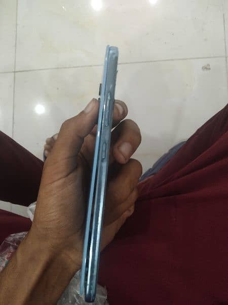 original body for sale 10by 8 condition khi se break ya damage ni ha 2