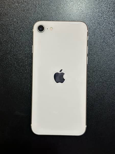 iPhone SE2 White 64GB PTA Approved 1