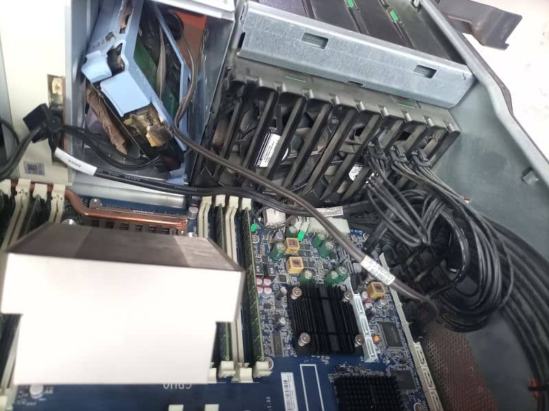 HP Xeon 820 workstation 5