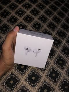 AirPods