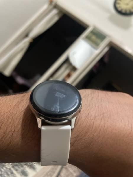 samsung active 2 smart watch  read add 1