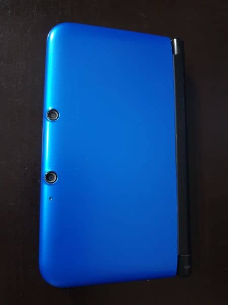 Nintendo 3ds XL royal blue jailbroken 32gb memory card 0