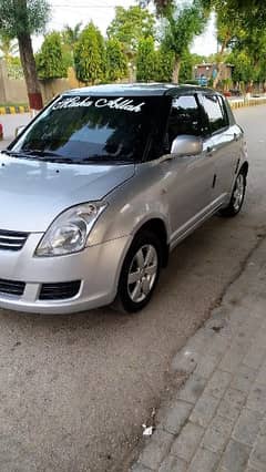 Suzuki Swift 2012 DLX 1.3 ABS