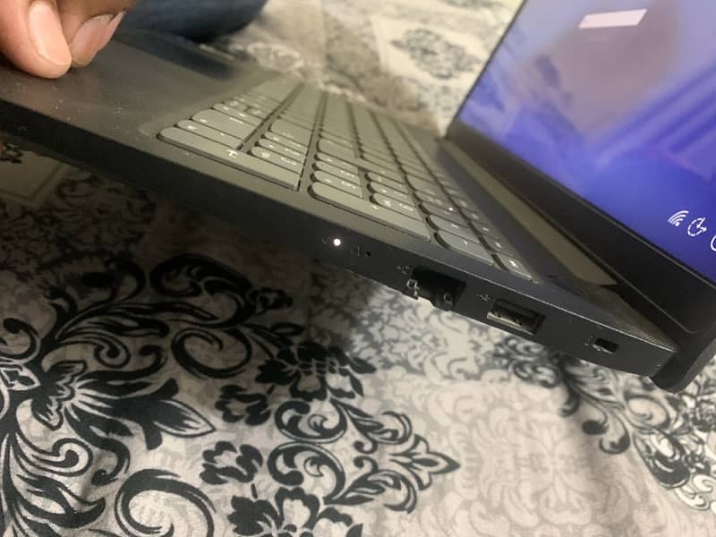 lenovo ideapad 3 i3 11generation 1