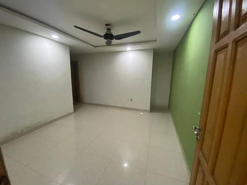 2 bedroom's unfurnished appartment Available for Rent in E11 4 near to main Margallah road 6