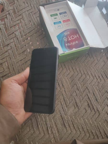 Infinix hot 8 lite 2, 32 with box 5