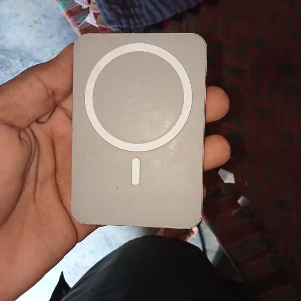 infinix not 40 with last charging 3