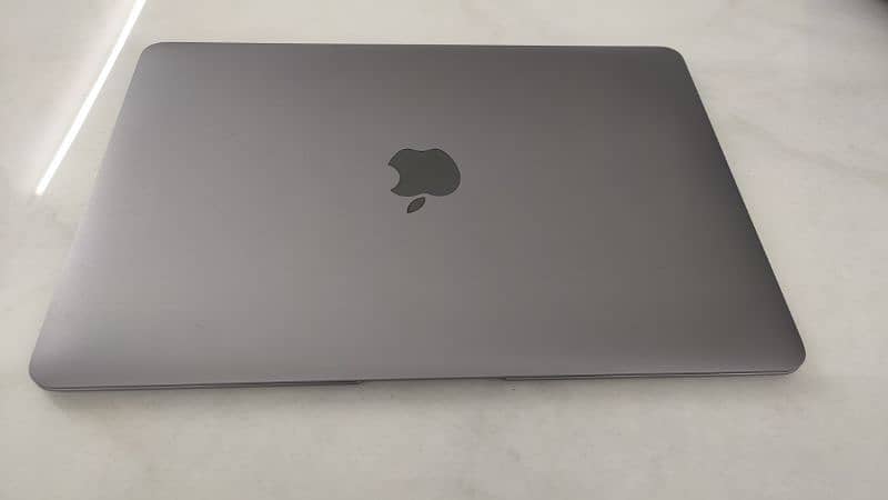 MacBook Air 2017 1